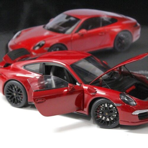 1:18 Schuco Porsche 911 (991) Carrera GTS Karmin red