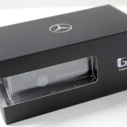 1:43 Norev Mercedes G-Klasse W463 brown 2018 DEALER VERSION