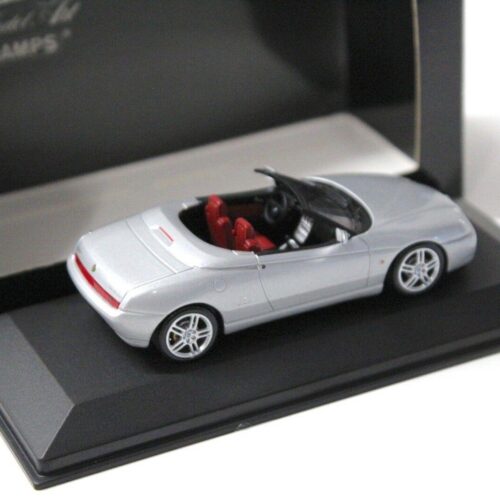 1:43 Minichamps Alfa Romeo Spider 2003 silver