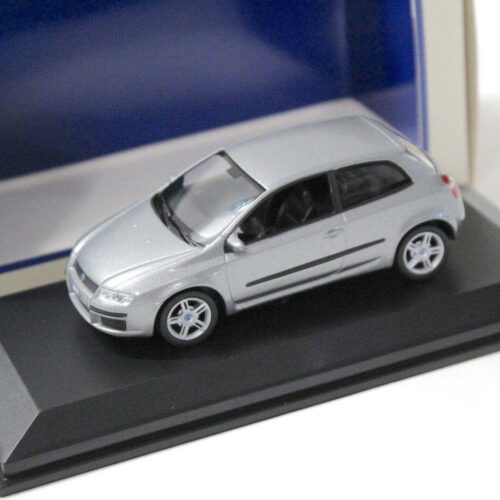 1:43 Norev Fiat Stilo silver