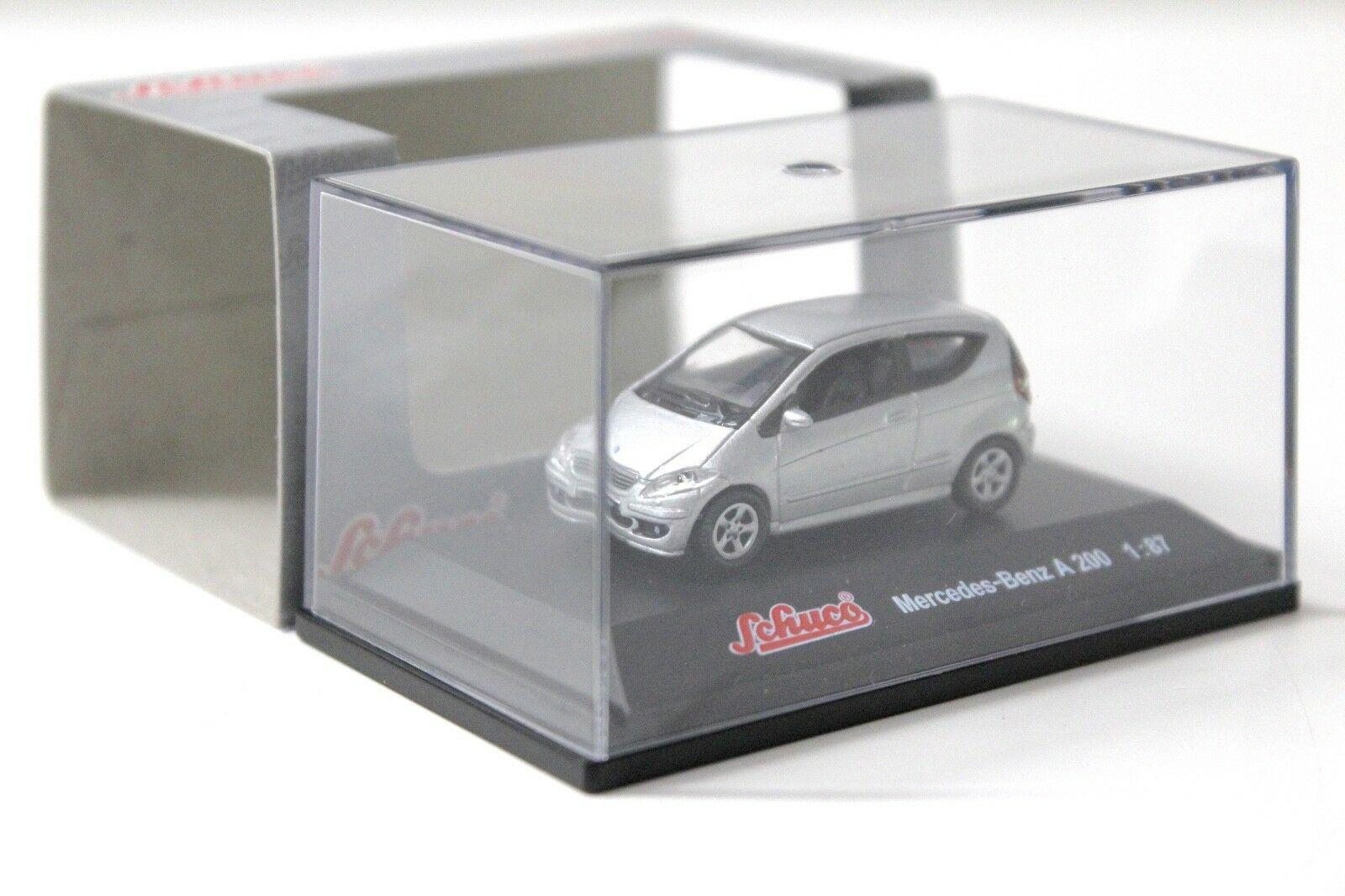 1:87 Schuco Mercedes A-Klasse A200 silver