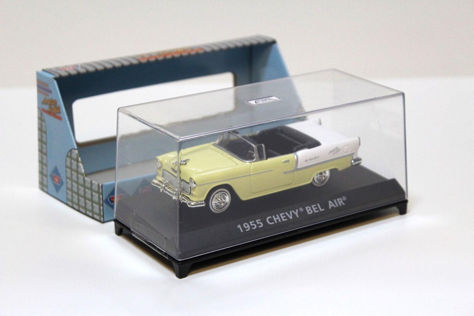 1:43 Motor Max 1955 Chevy Bel Air *American Graffiti* yellow