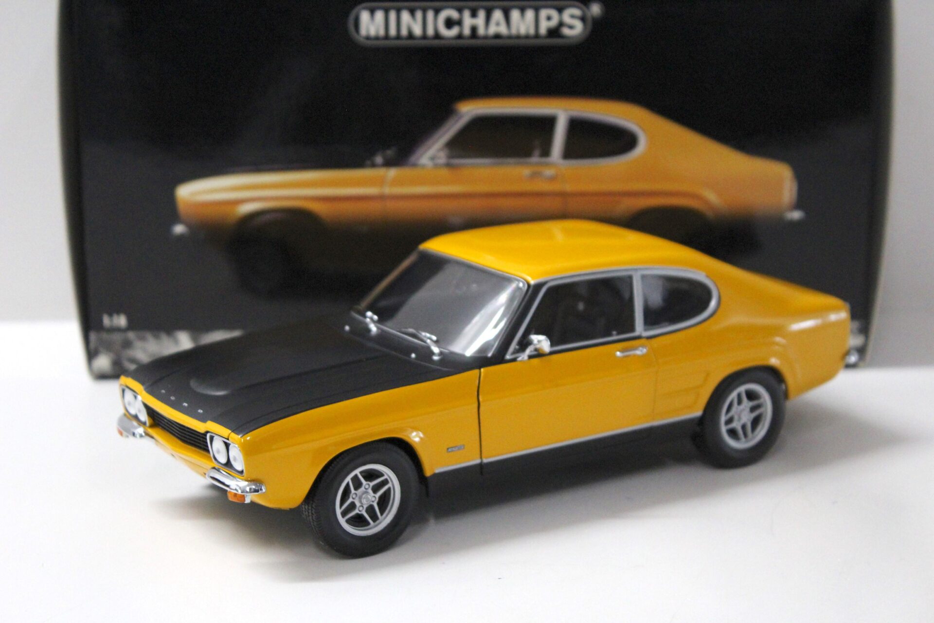 1:18 Minichamps Ford Capri 2600 RS 1970 yellow/ black