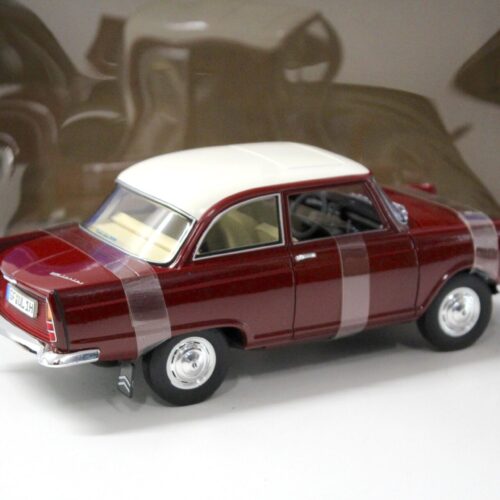 1:18 Revell DKW Junior dark red/ white roof