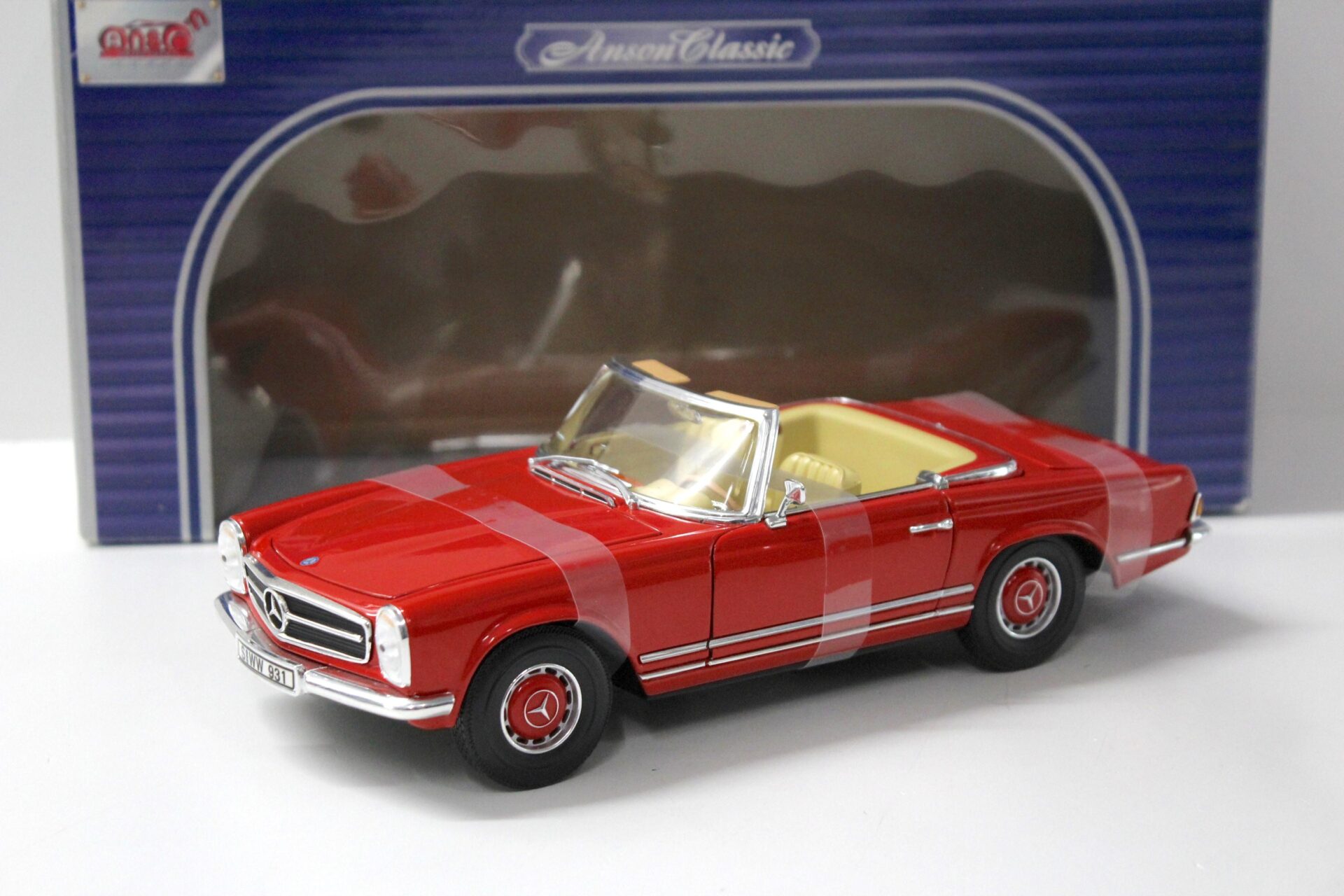 1:18 Anson Mercedes 280SL Cabrio Pagode red