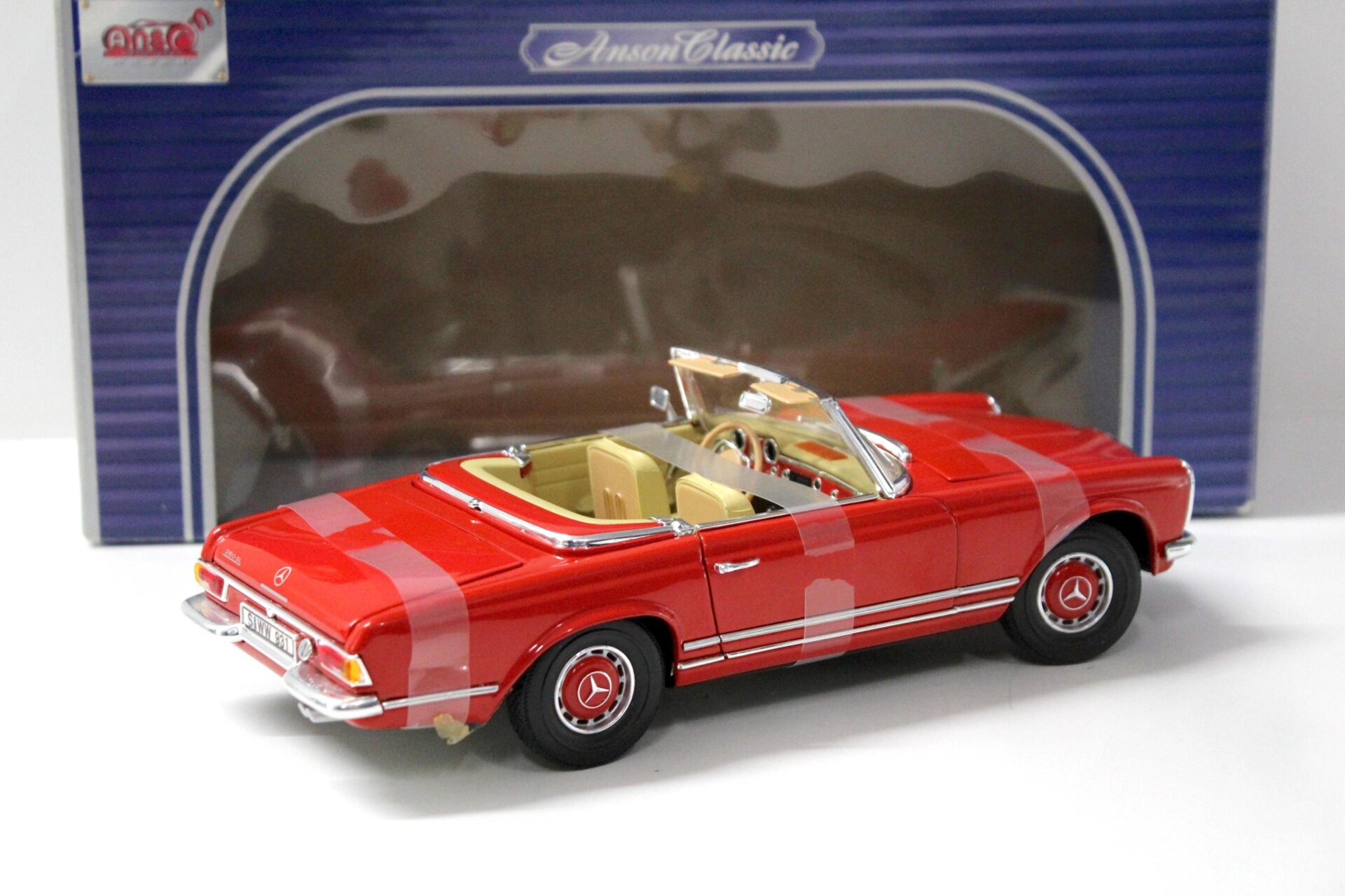 1:18 Anson Mercedes 280SL Cabrio Pagode red