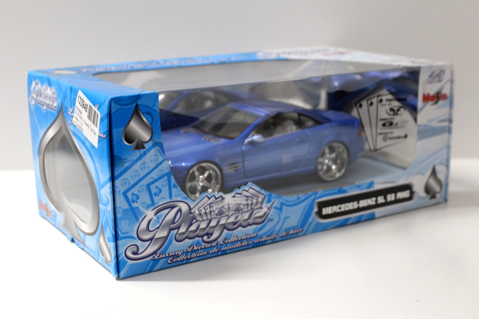 1:18 Maisto PLAYERZ Mercedes SL55 AMG closed Top blue