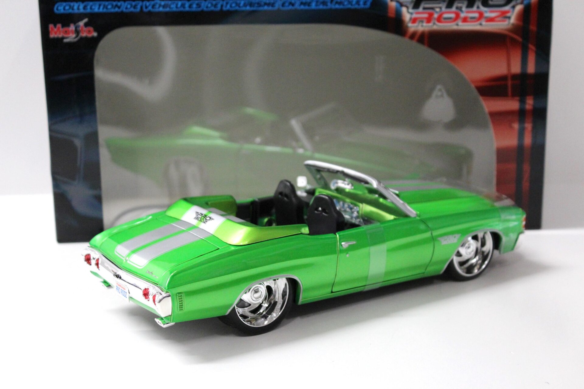 1:18 Maisto PRO RODZ 1971 Chevrolet Chevelle SS454 Convertible green