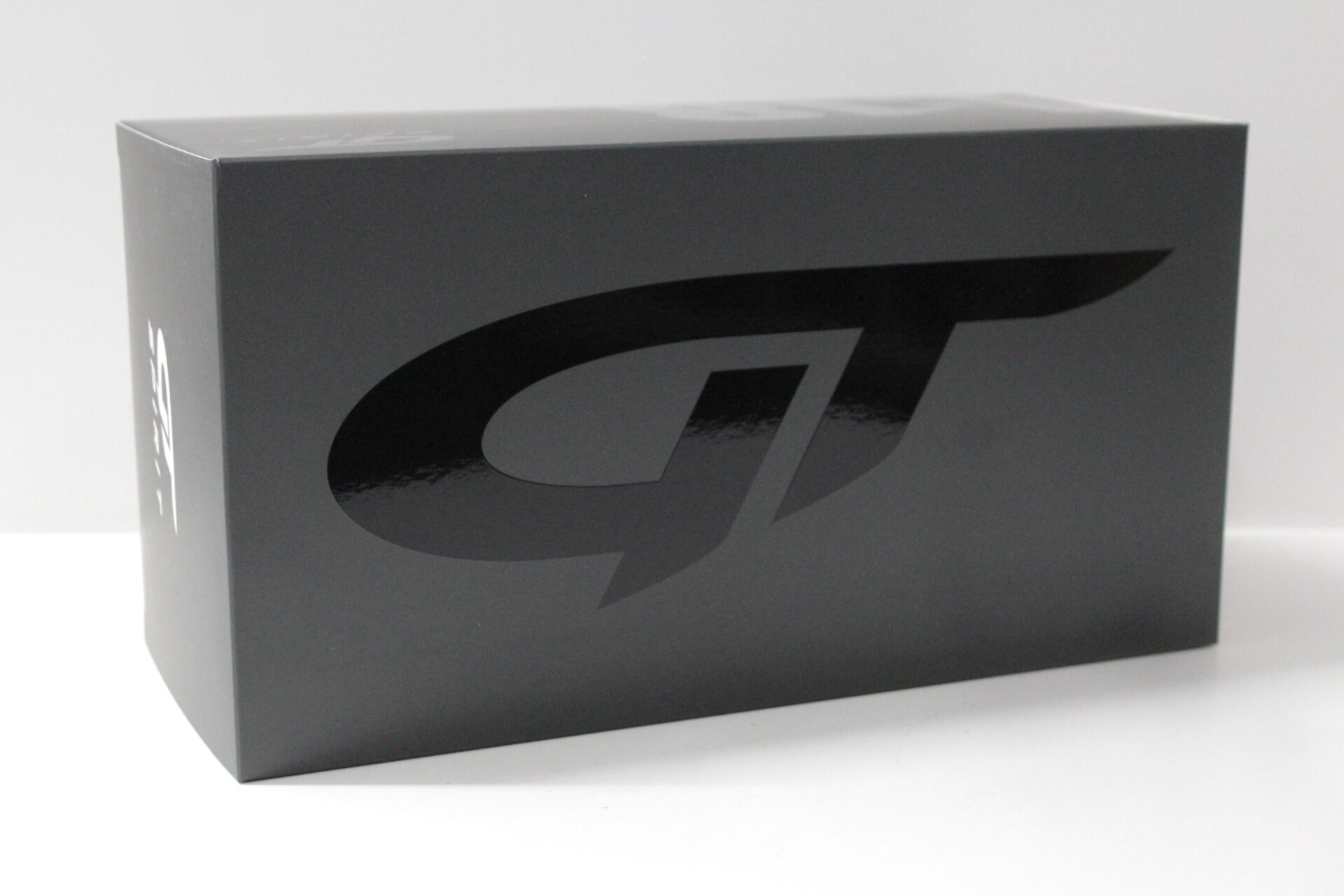1:18 GT Spirit GT799 Audi RS6 Avant C7 GMK Camouflage blue / black