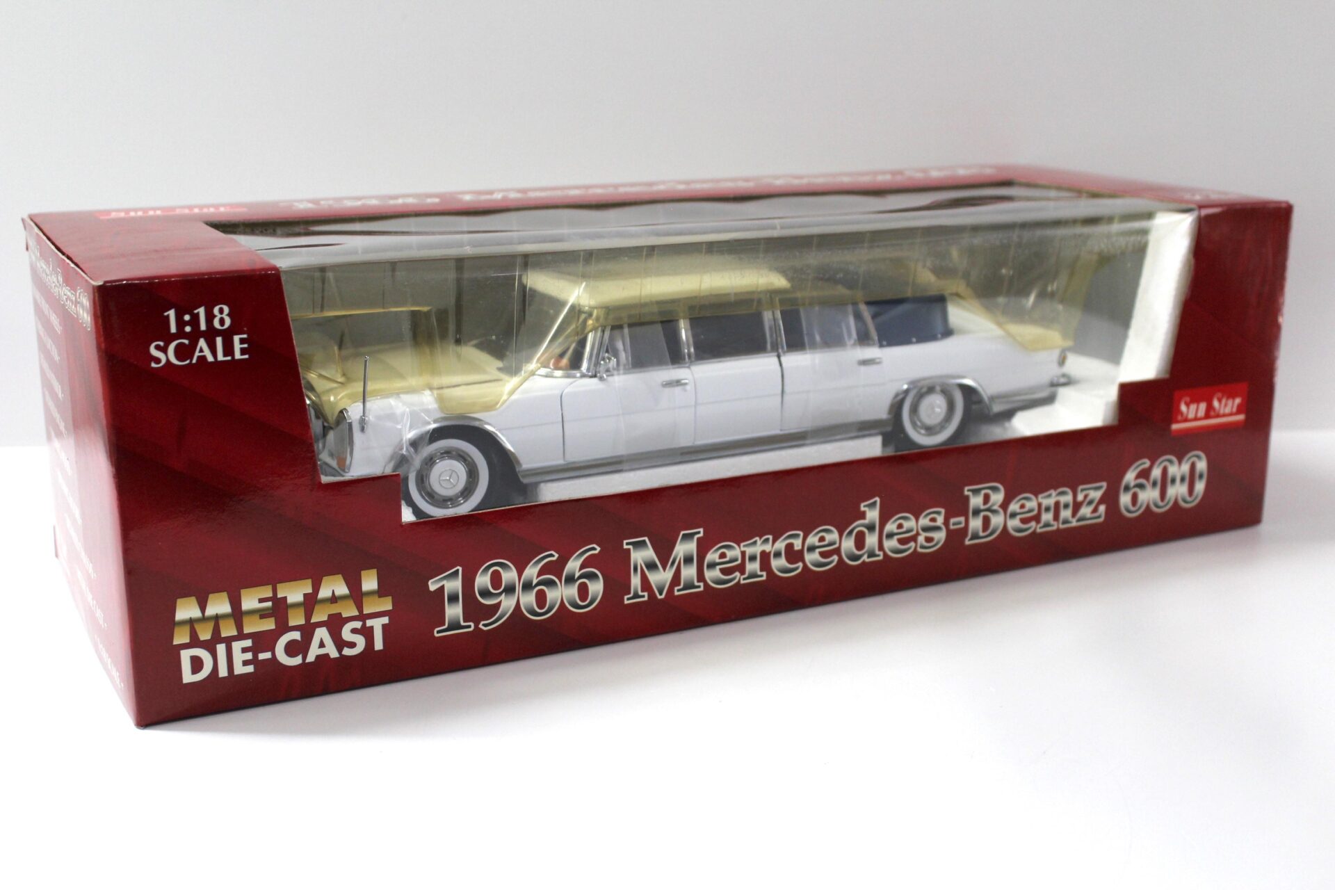 1:18 Sun Star Mercedes 600 Landaulet 1966 white