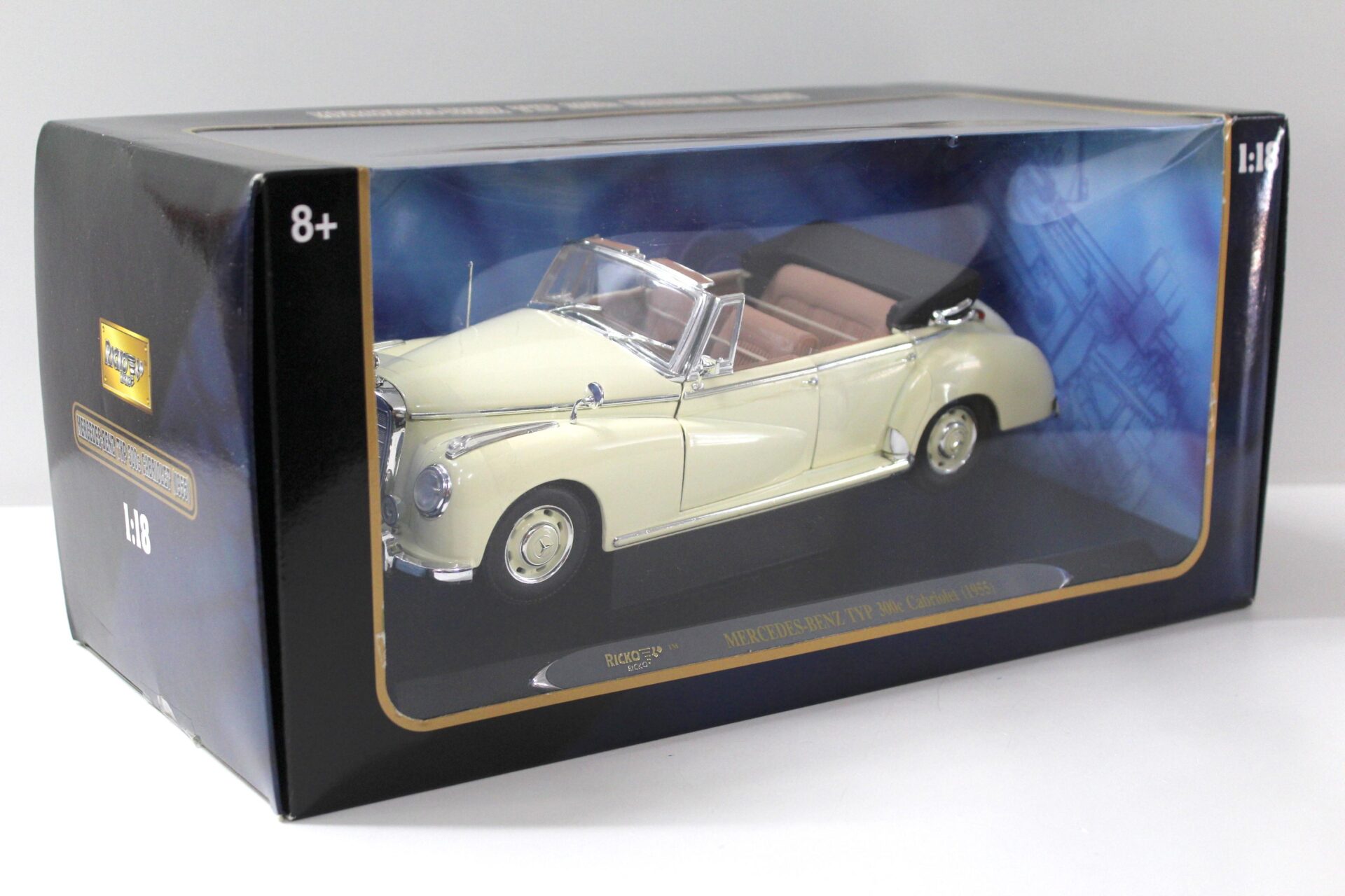 1:18 Ricko Mercedes Typ 300C Cabriolet 1955 beige