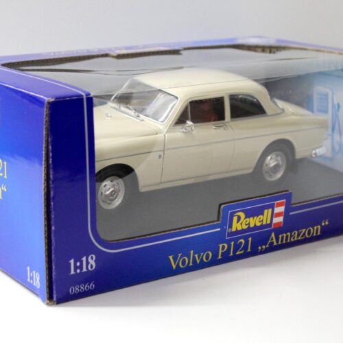 1:18 Revell Volvo P121 "Amazon" beige
