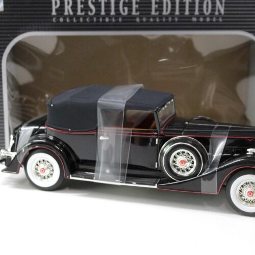 1:18 Anson 1934 Packard black
