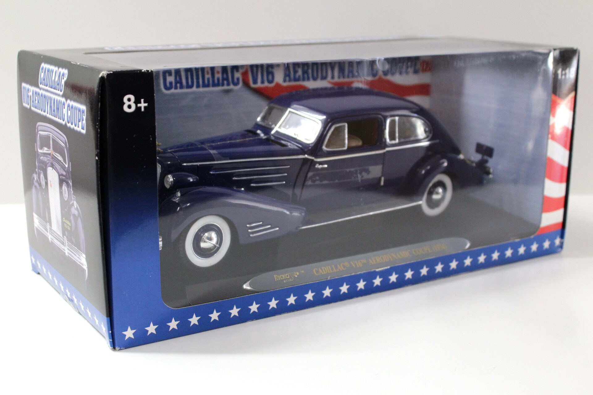 1:18 Ricko Cadillac V16 Aerodynamic Coupe 1934 blue