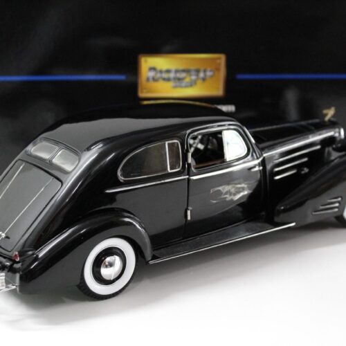 1:18 Ricko Cadillac V16 Aerodynamic Coupe 1934 black