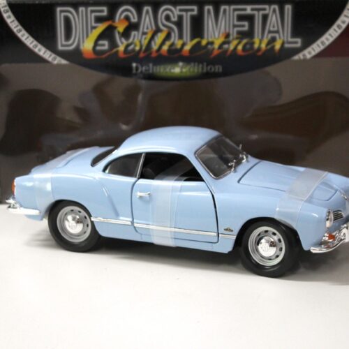1:18 Road Signature VW Karmann Ghia Coupe 1966 light blue