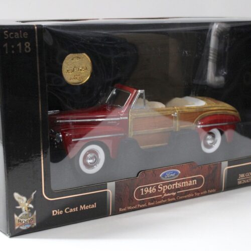 1:18 Road Signature 1946 Ford Sportsman Convertible dark red