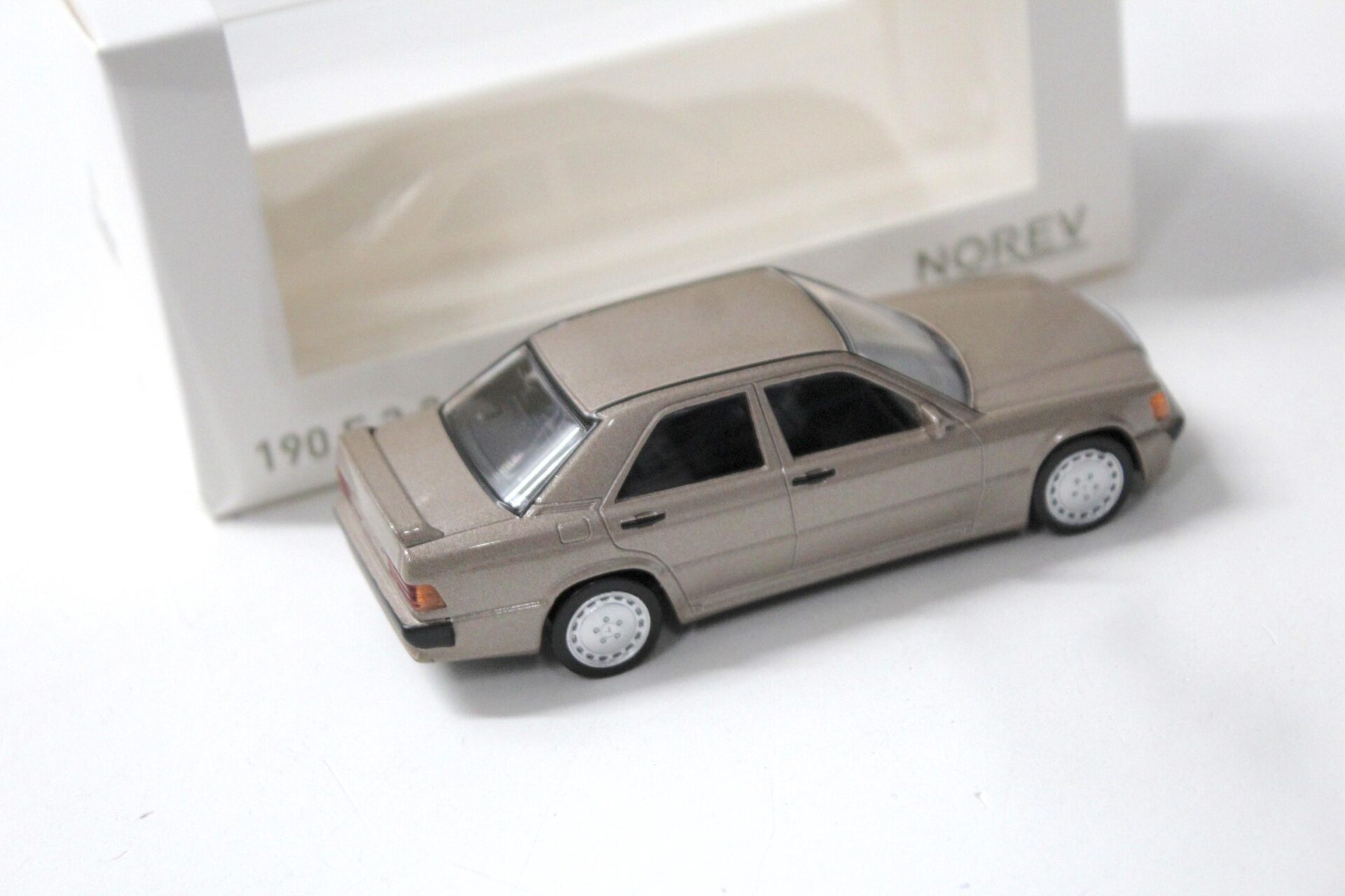 1:43 Norev JET Car Mercedes 190E 2.3 Sedan gold metallic