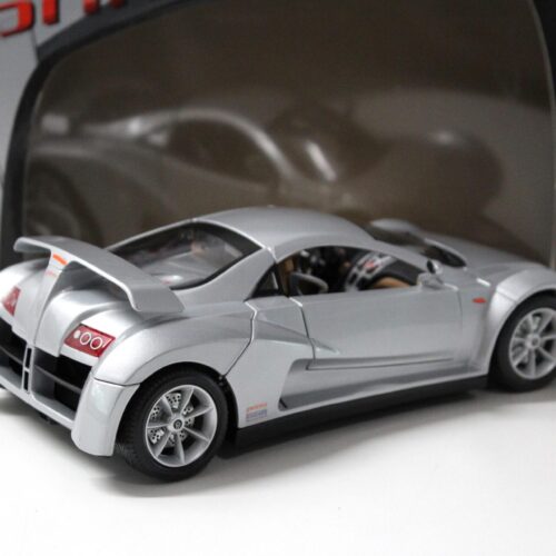 1:18 Bburago Prima Guigiaro Design silver