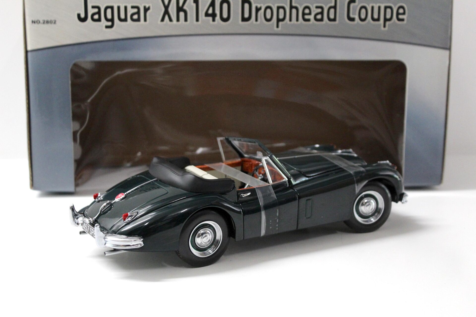 1:18 Sun Star Jaguar XK140 Drophead Coupe dark green