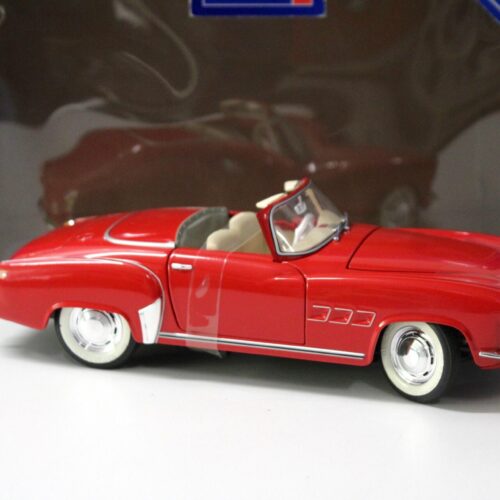 1:18 Revell Wartburg 313 Sportcoupe red