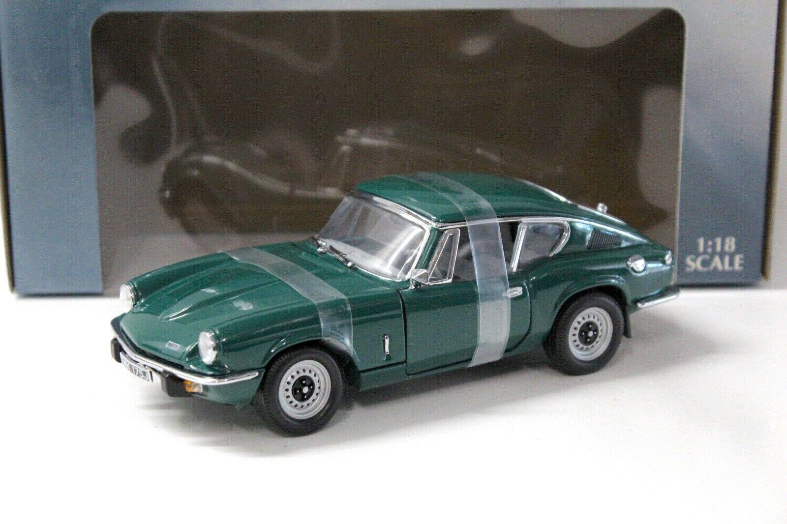 ID 44430 orig.jpg 1:18 SunStar Triumph GT6 MK3 Coupe dark green