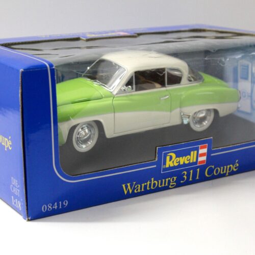 1:18 Revell Wartburg 311 Coupe green/ white