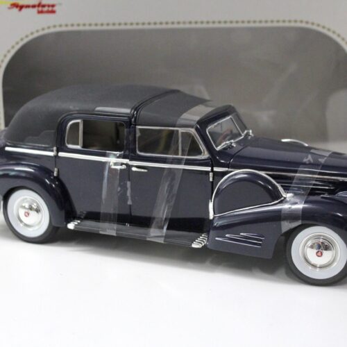 1:18 Signature Models 1938 Cadillac V16 Fleetwood dark blue
