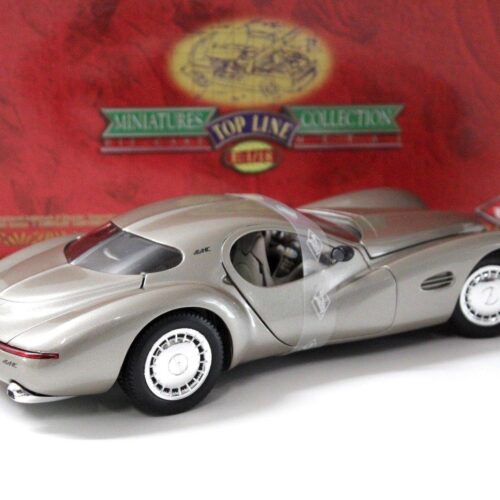1:18 Guiloy Chrysler Atlantic champagner beige