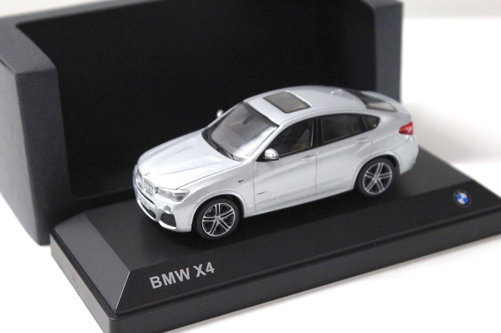 ID 44708 orig.jpg 1:43 Herpa BMW X4 (F26) silver DEALER VERSION