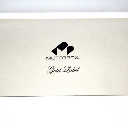 1:18 EXOTO Porsche 910 "Crystal Rainbow" STANDOX red #53