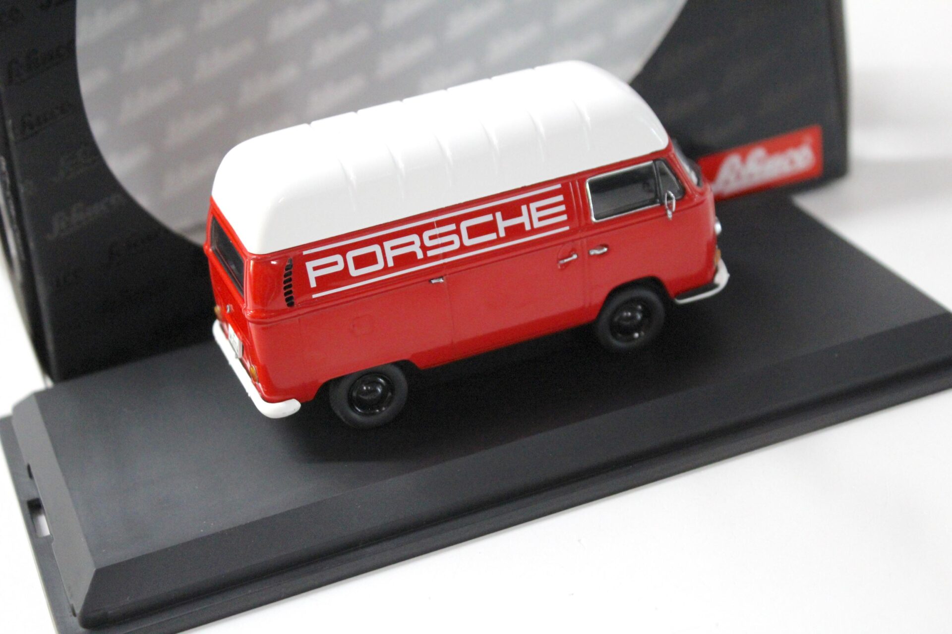 1:43 Schuco VW Kastenwagen T2a Hochdach PORSCHE red