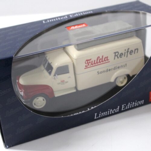 1:43 Schuco Hanomag L28 Kasten-LKW Fulda Reifen beige