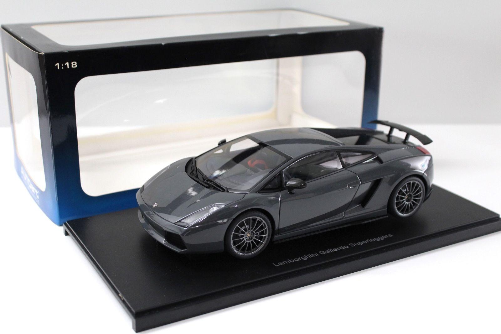 1:18 AUTOart Lamborghini Gallardo Superleggera grey