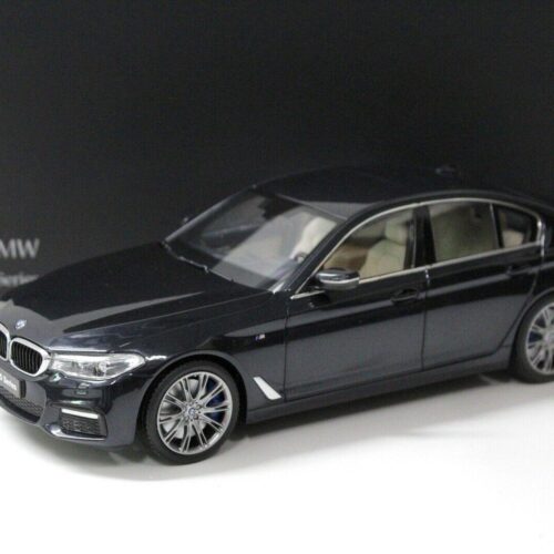 1:18 Kyosho BMW 5er 5 Series G30 Limousine sapphire black
