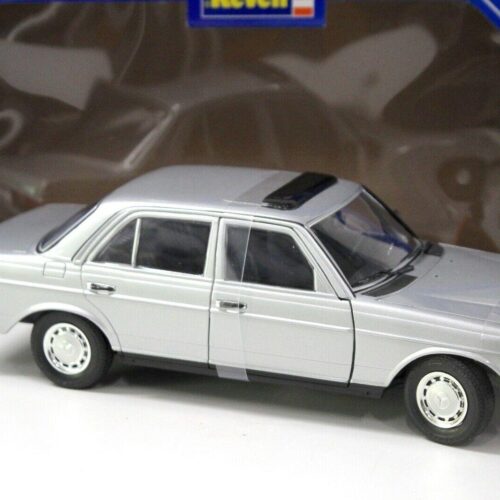 1:18 Revell Mercedes 230E W123 Limousine silver