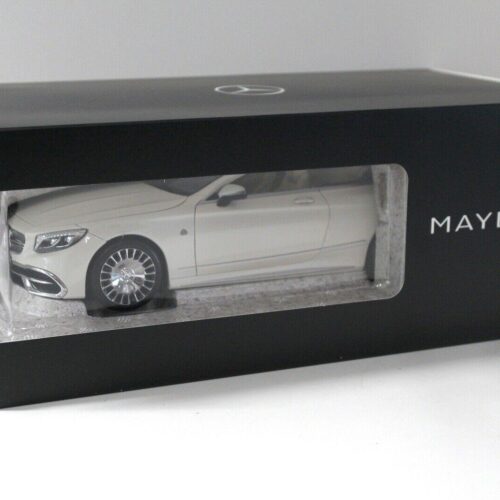 1:18 Norev Mercedes Maybach S650 Cabrio white DEALER VERSION