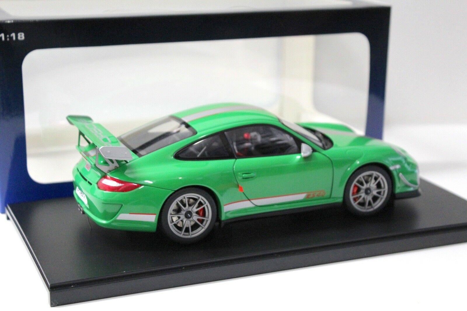 1:18 AUTOart Porsche 911 (997) GT3 RS 4.0 green
