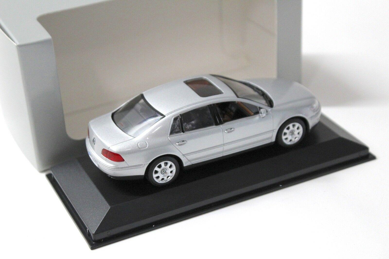 1:43 Minichamps VW Phaeton Limousine silver DEALER VERSION