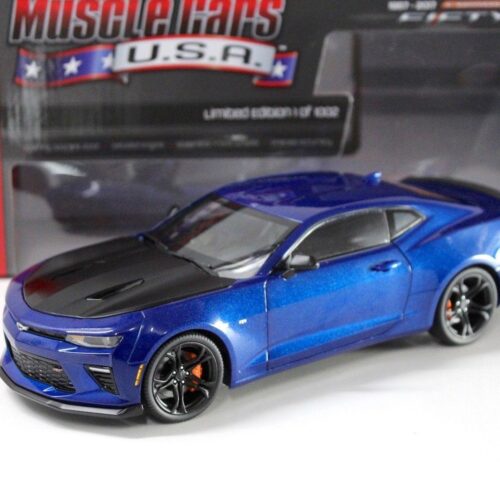1:18 AUTO World Chevrolet Camaro SS 1LE 50th Anniversary blue
