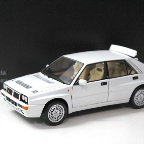 1:18 Kyosho Lancia Delta HF Intergrale white