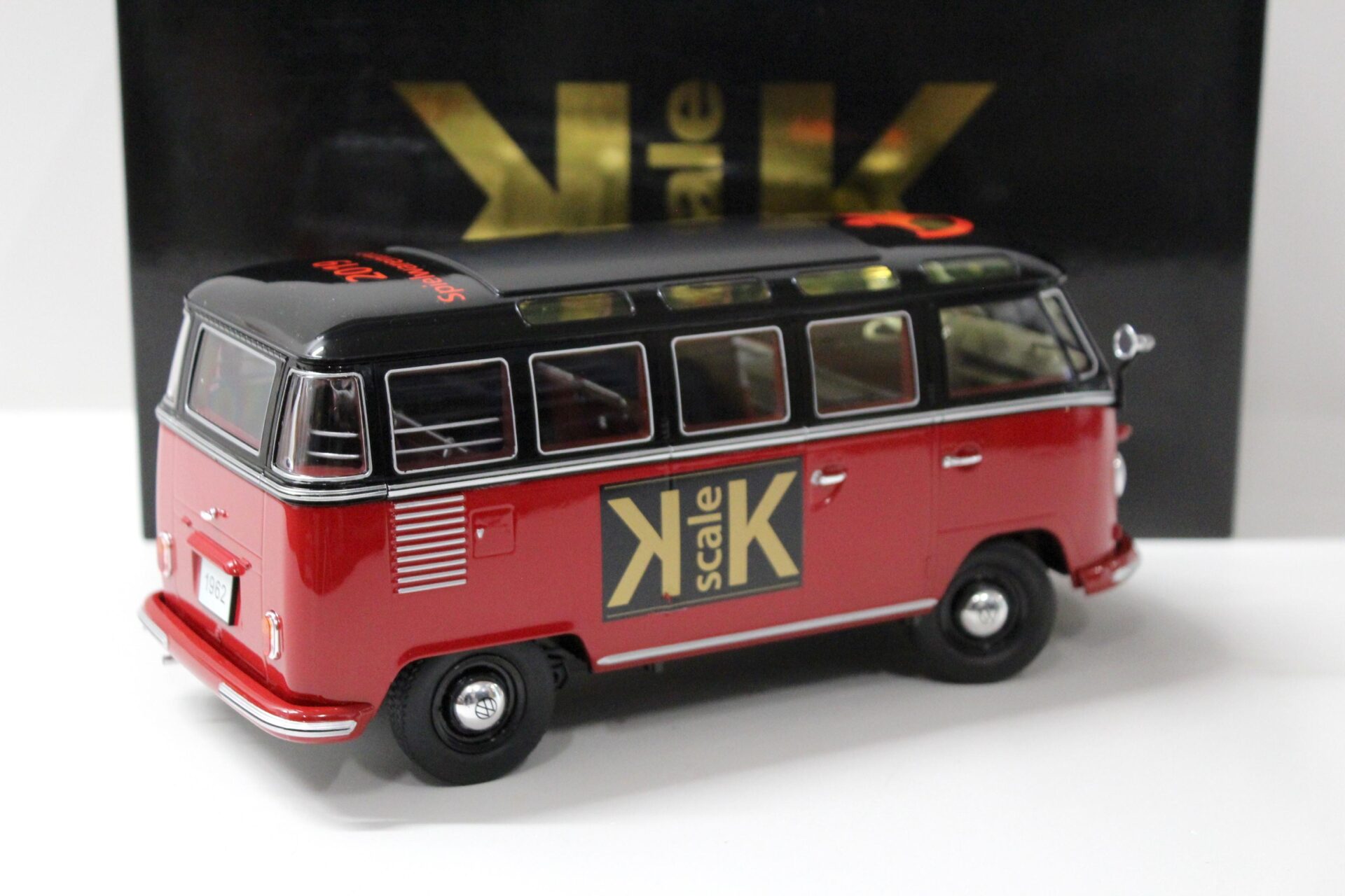 1:18 KK-Scale VW Bus T1 Samba Toy Fair 2019 Spielwarenmesse red/ black