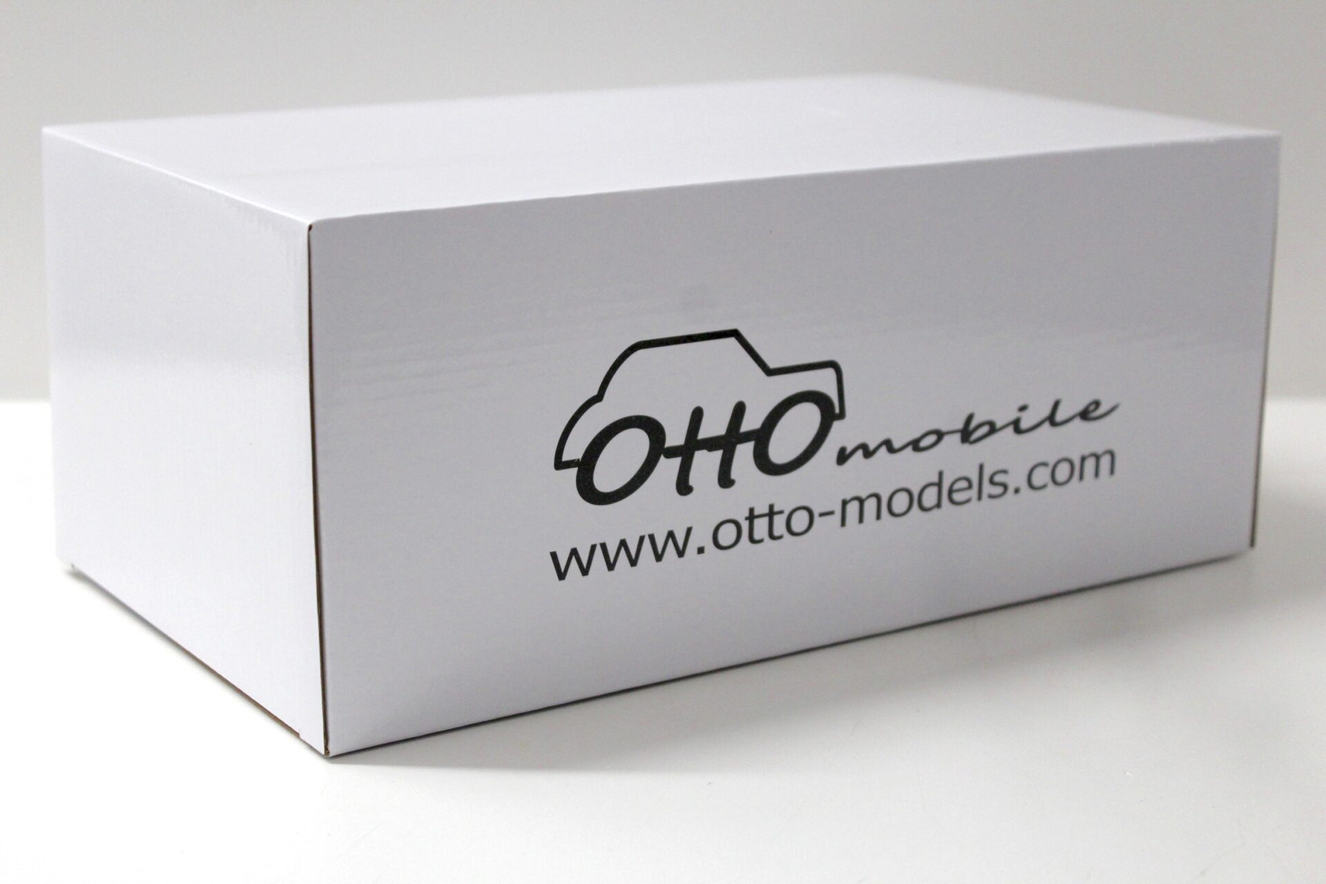 1:18 OTTO mobile OT875 Saab 900 Turbo 16V Aero MK1 silver 1984