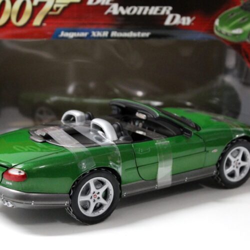 1:18 Joyride ERTL Jaguar XKR Roadster green James Bond "Die Another Day"