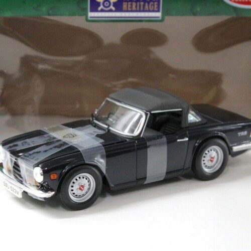 1:18 ERTL Britains Triumph TR6 Roadster dark blue