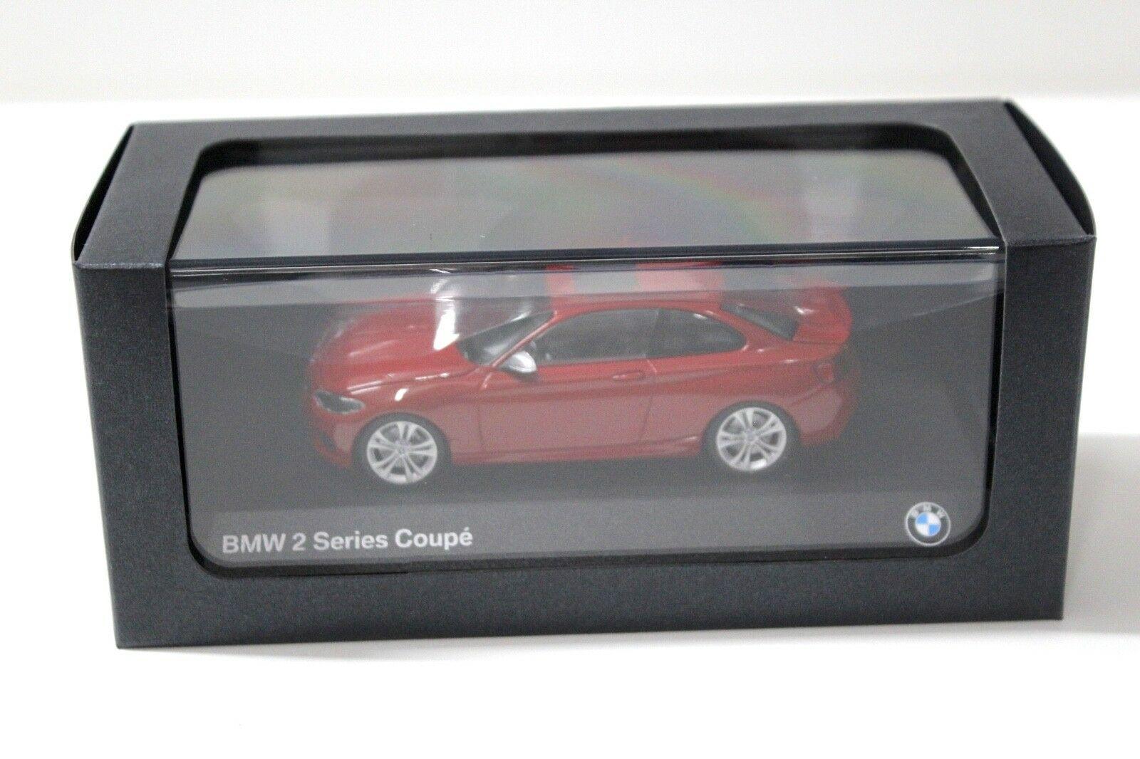 1:43 Minichamps BMW 2er F22 Coupe red DEALER VERSION