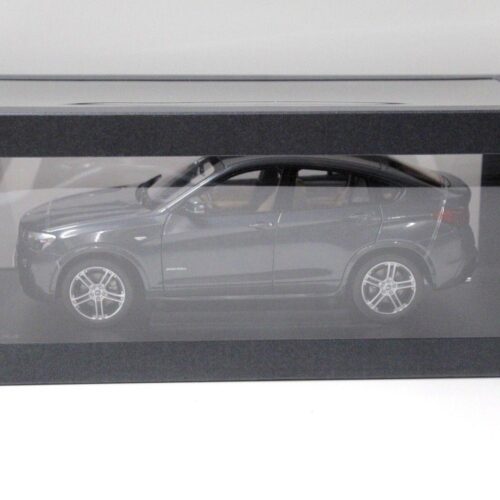1:18 Paragon BMW X4 (F26) Sophisto grey M-Pack DEALER VERSION