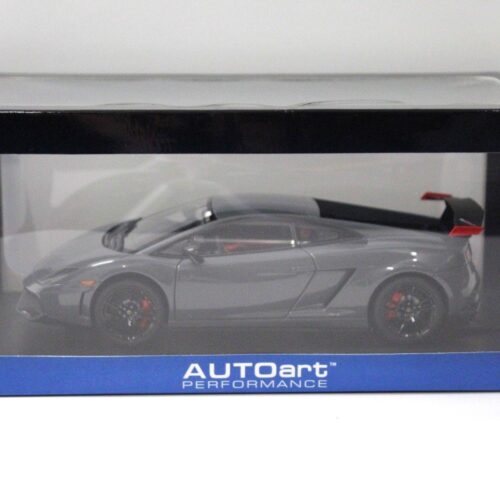 1:18 AUTOart Lamborghini Gallardo LP570 Supertrofeo grey