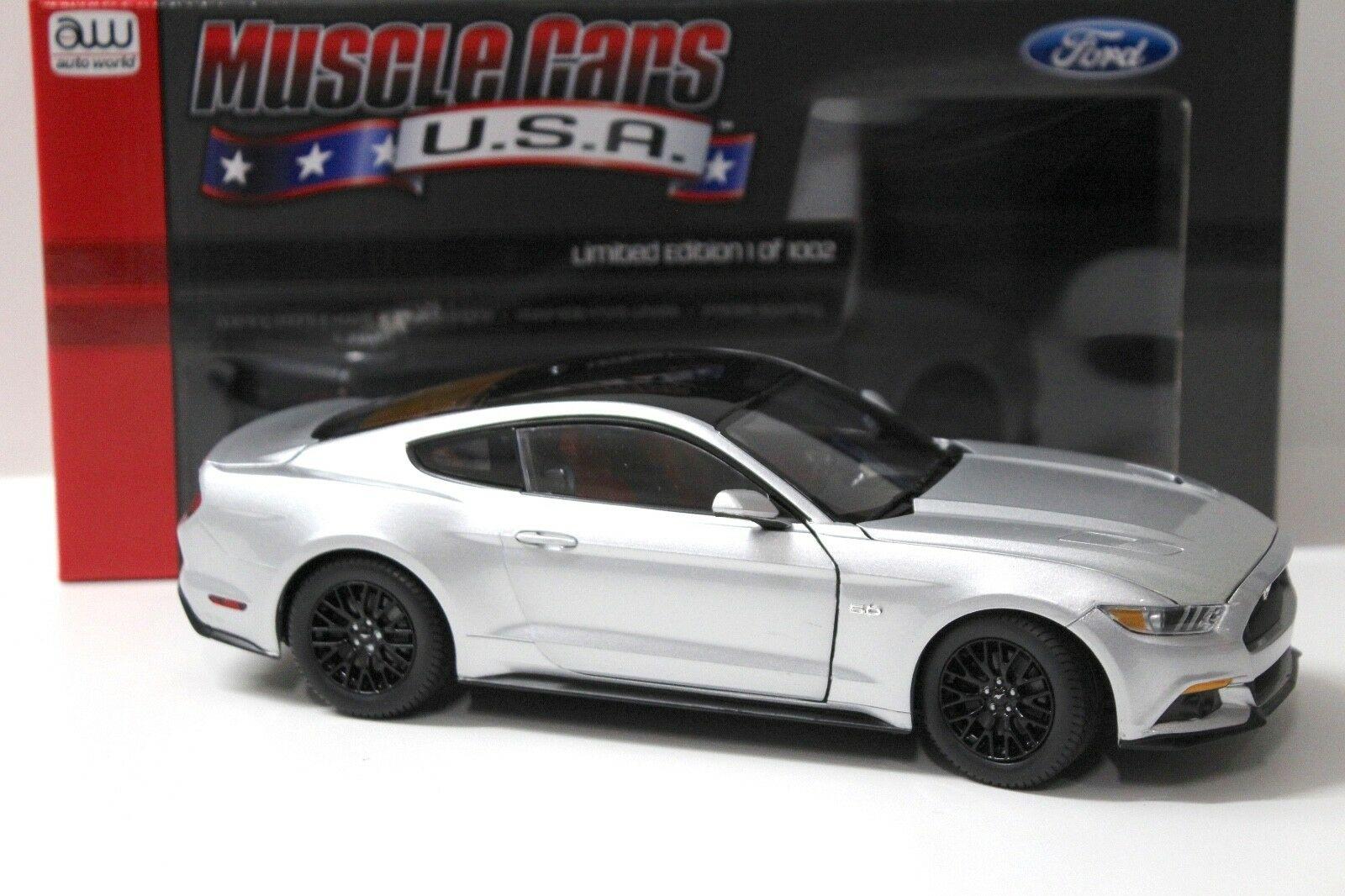 1:18 Auto World Ford Mustang GT Coupe 2017 silver