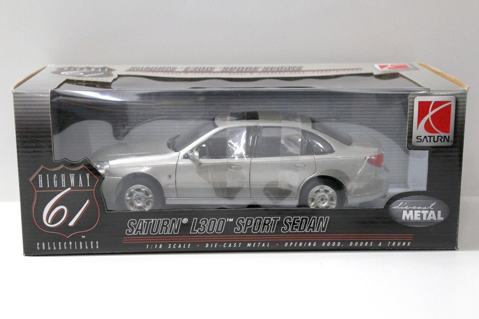 1:18 Highway 61 Saturn L300 Sport Sedan beige